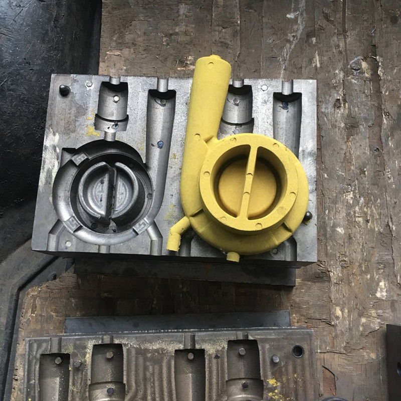 Quam prohibere Porosity defectus causatur auctus humiditas in productione castings per iactaret harenae technology in aestate?